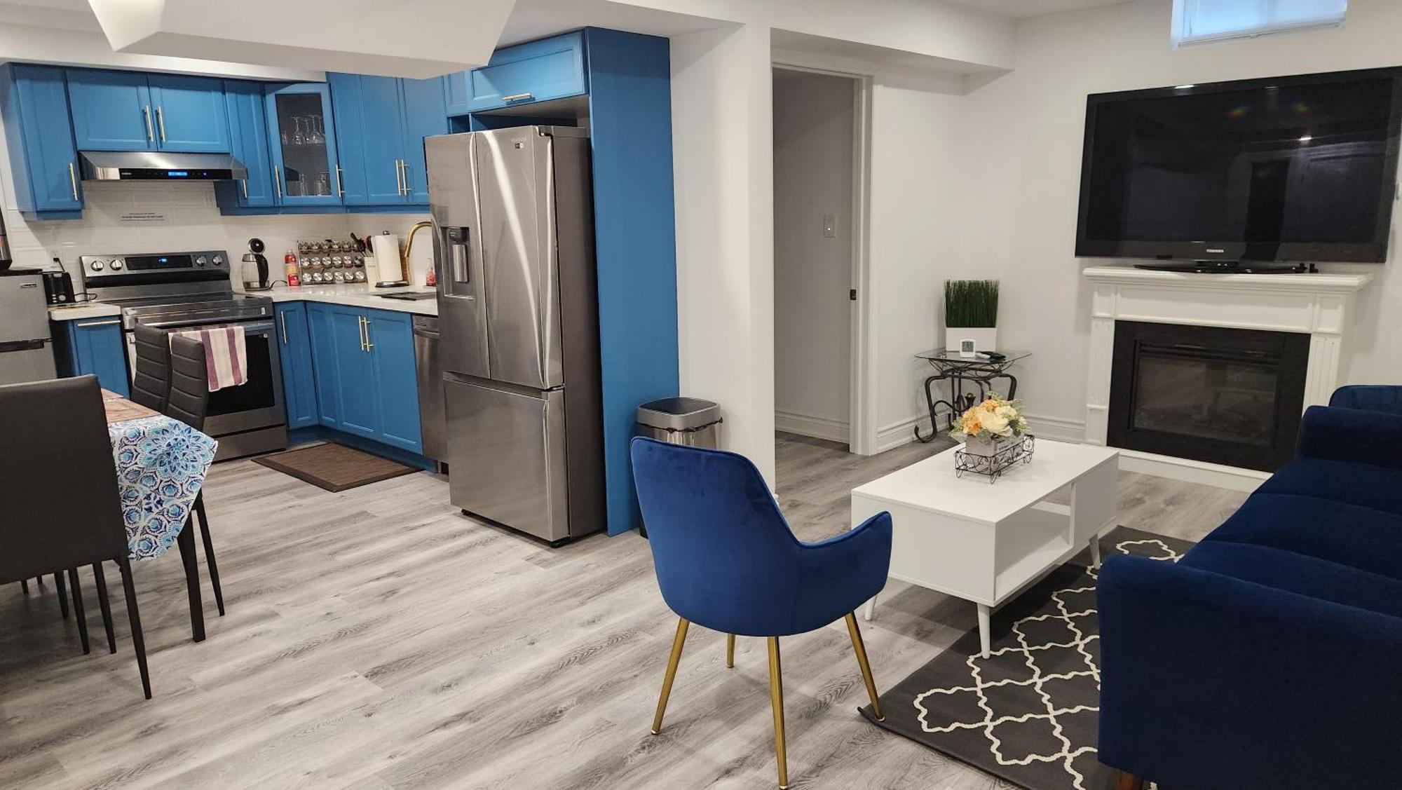 2 Bedrooms 2 Washrooms 2 Parking Spots Basement
